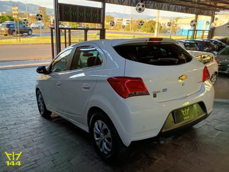 CHEVROLET Onix Hatch 1.4 4P FLEX LT, Foto 12