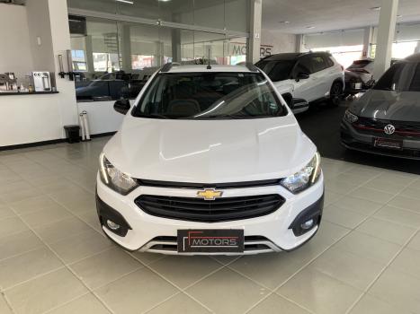 CHEVROLET Onix Hatch 1.4 4P FLEX ACTIV AUTOM�TICO, Foto 2