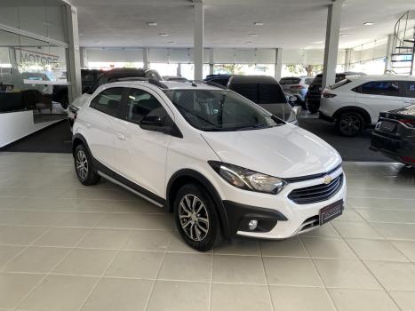 CHEVROLET Onix Hatch 1.4 4P FLEX ACTIV AUTOM�TICO, Foto 3