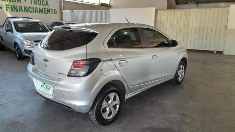 CHEVROLET Onix Hatch 1.0 4P FLEX LS, Foto 10