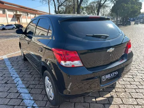 CHEVROLET Onix Hatch 1.0 4P FLEX LS, Foto 4