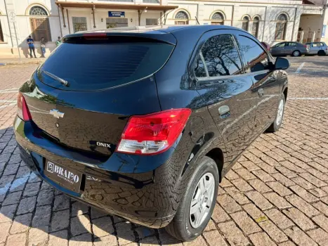 CHEVROLET Onix Hatch 1.0 4P FLEX LS, Foto 6