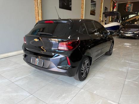 CHEVROLET Onix Hatch 1.0 12V 4P FLEX LT TURBO AUTOM�TICO, Foto 3