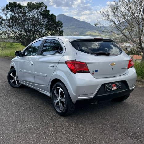 CHEVROLET Onix Hatch 1.4 4P FLEX LTZ, Foto 6