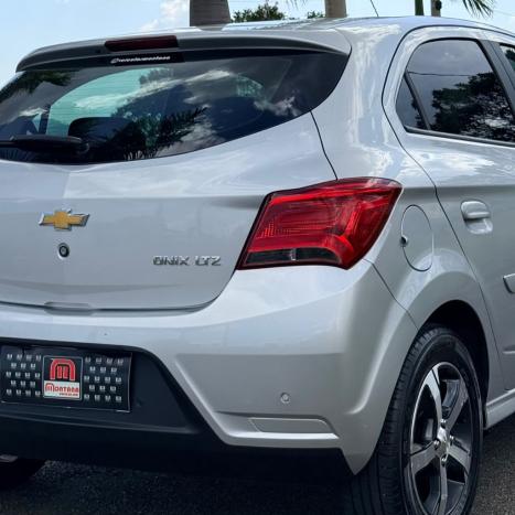 CHEVROLET Onix Hatch 1.4 4P FLEX LTZ, Foto 10