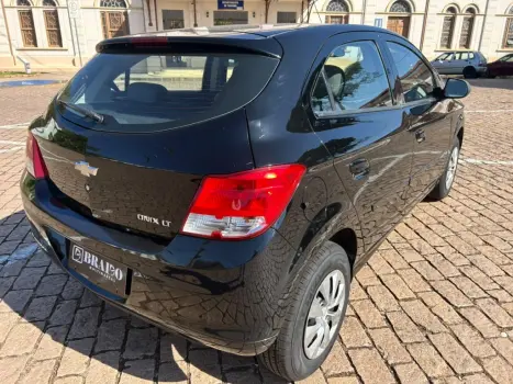 CHEVROLET Onix Hatch 1.0 4P FLEX LS, Foto 4
