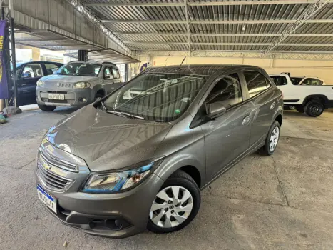 CHEVROLET Onix Hatch 1.4 4P FLEX LT, Foto 1