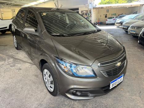 CHEVROLET Onix Hatch 1.4 4P FLEX LT, Foto 3