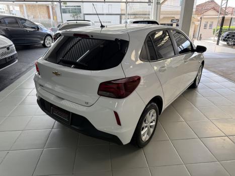 CHEVROLET Onix Hatch 1.0 4P FLEX LT, Foto 4