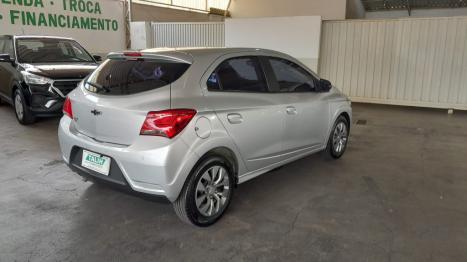 CHEVROLET Onix Hatch 1.0 4P FLEX JOY BLACK, Foto 10