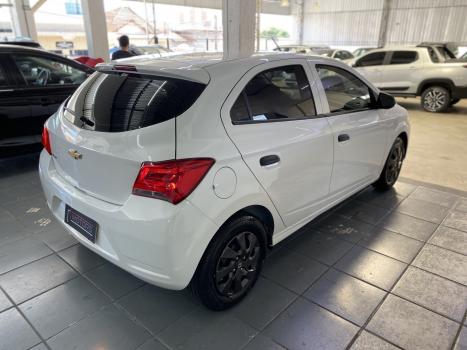 CHEVROLET Onix Sedan 1.0 4P FLEX JOY, Foto 4