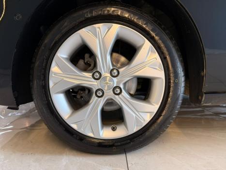 CHEVROLET Onix Sedan 1.0 12V 4P FLEX PREMIER PLUS TURBO AUTOM�TICO, Foto 13
