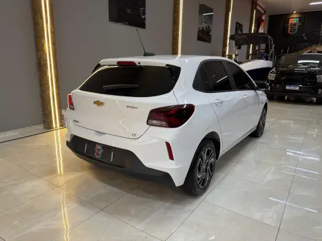 CHEVROLET Onix Sedan 1.0 12V 4P FLEX LT PLUS TURBO AUTOM�TICO, Foto 3