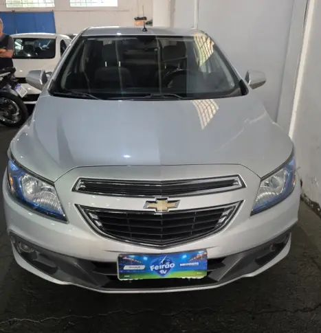 CHEVROLET Prisma 1.4 4P LT FLEX AUTOM�TICO, Foto 4