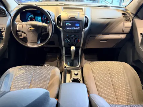 CHEVROLET S10 2.8 16V LT CABINE DUPLA 4X4 TURBO DIESEL AUTOMTICO, Foto 6