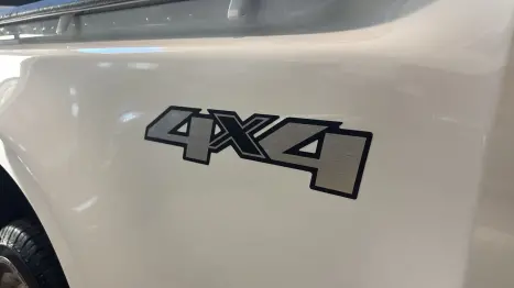 CHEVROLET S10 2.8 16V LS CABINE SIMPLES 4X4 TURBO DIESEL, Foto 7