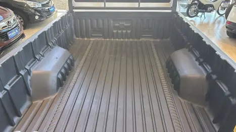 CHEVROLET S10 2.8 16V LS CABINE SIMPLES 4X4 TURBO DIESEL, Foto 8