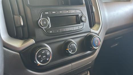 CHEVROLET S10 2.8 16V LS CABINE SIMPLES 4X4 TURBO DIESEL, Foto 10