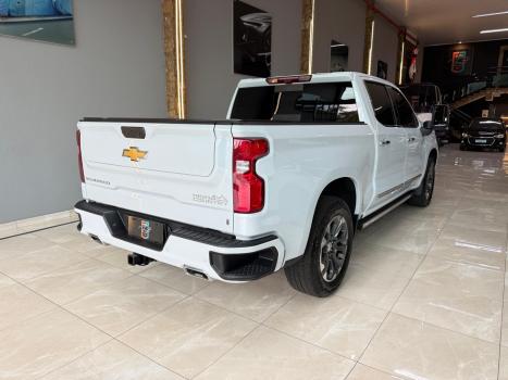 CHEVROLET Silverado 5.3 V8 1500 HIGH COUNTRY CABINE DUPLA 4X4 AUTOMÁTICO, Foto 3
