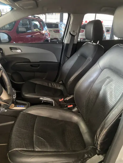 CHEVROLET Sonic Hatch 1.6 16V 4P LTZ FLEX AUTOM�TICO, Foto 8