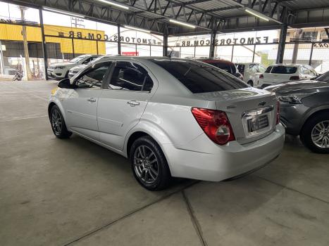 CHEVROLET Sonic Sedan 1.6 16V 4P LTZ FLEX AUTOMTICO, Foto 5