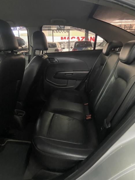 CHEVROLET Sonic Sedan 1.6 16V 4P LTZ FLEX AUTOMTICO, Foto 10