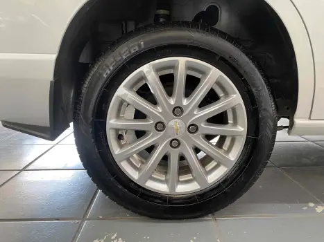 CHEVROLET Spin 1.8 4P FLEX LT AUTOMÁTICO, Foto 7 CHEVROLET Spin 1.8 4P FLEX LT AUTOMÁTICO, Foto 7