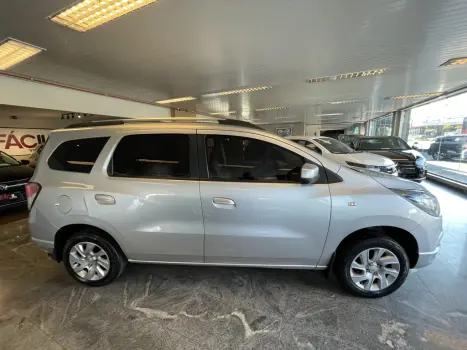 CHEVROLET Spin 1.8 4P FLEX ACTIV7 7 LUGARES AUTOM�TICO, Foto 2