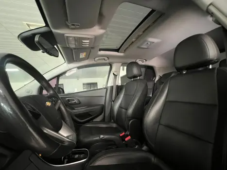 CHEVROLET Tracker 1.4 16V 4P FLEX PREMIER TURBO AUTOMÁTICO, Foto 16 CHEVROLET Tracker 1.4 16V 4P FLEX PREMIER TURBO AUTOMÁTICO, Foto 16