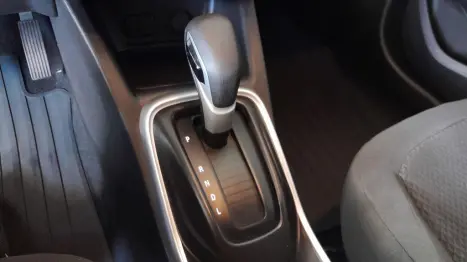 CHEVROLET Tracker 1.0 12V 4P FLEX TURBO AUTOM�TICO, Foto 7