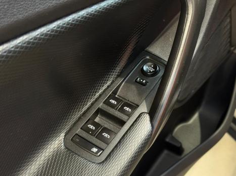 CHEVROLET Tracker 1.0 12V 4P FLEX TURBO AUTOM�TICO, Foto 8