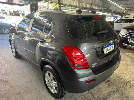 CHEVROLET Tracker 1.8 16V 4P FLEX LT AUTOM�TICO, Foto 2