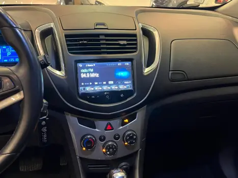 CHEVROLET Tracker 1.8 16V 4P FLEX LTZ AUTOM�TICO, Foto 11