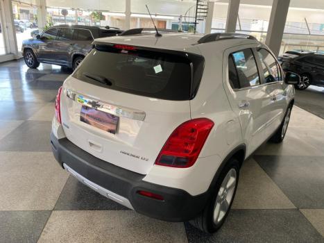 CHEVROLET Tracker 1.8 16V 4P FLEX LTZ AUTOMÁTICO, Foto 4