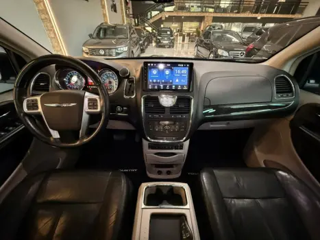 CHRYSLER Town & Country 3.6 V6 12V 4P LIMITED AUTOM�TICO, Foto 9