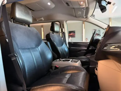 CHRYSLER Town & Country 3.6 V6 12V 4P LIMITED AUTOM�TICO, Foto 11