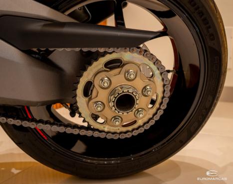 DUCATI Monster 1200 ABS, Foto 17
