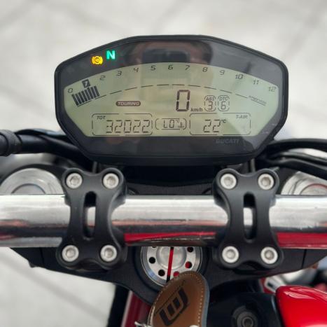 DUCATI Monster 821 ABS, Foto 12