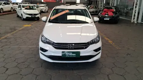 FIAT Cronos 1.3 4P FLEX DRIVE, Foto 2