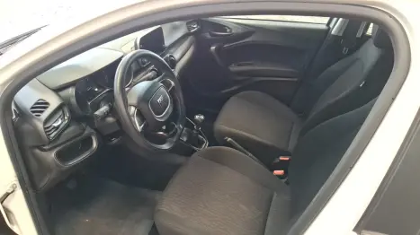 FIAT Cronos 1.3 4P FLEX DRIVE, Foto 13