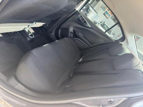 FIAT Cronos 1.3 4P FLEX DRIVE AUTOM�TICO CVT, Foto 20