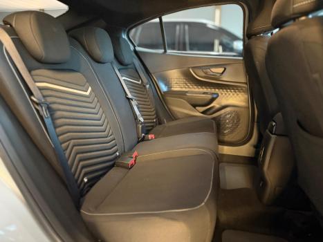 FIAT Fastback 1.0 12V 4P FLEX 200 TURBO AUTOMÁTICO CVT, Foto 10