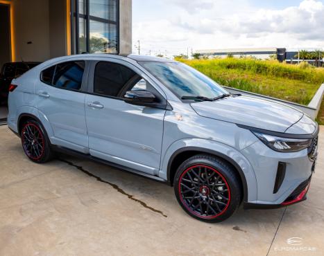 FIAT Fastback 1.3 16V 4P FLEX ABARTH TURBO 270 LIMITED EDITION AUTOM�TICO, Foto 2