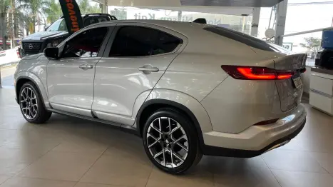 FIAT Fastback 1.3 16V 4P FLEX ABARTH TURBO 270 LIMITED EDITION AUTOM�TICO, Foto 5