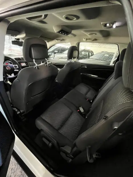 FIAT Freemont 2.4 16V 4P PRECISION AUTOMTICO 7 LUGARES, Foto 8