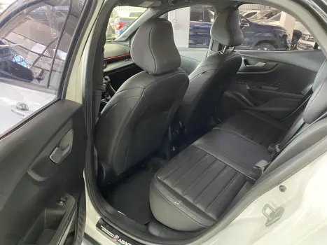 FIAT Pulse 1.3 16V 4P FLEX DRIVE AUTOM�TICO CVT, Foto 10