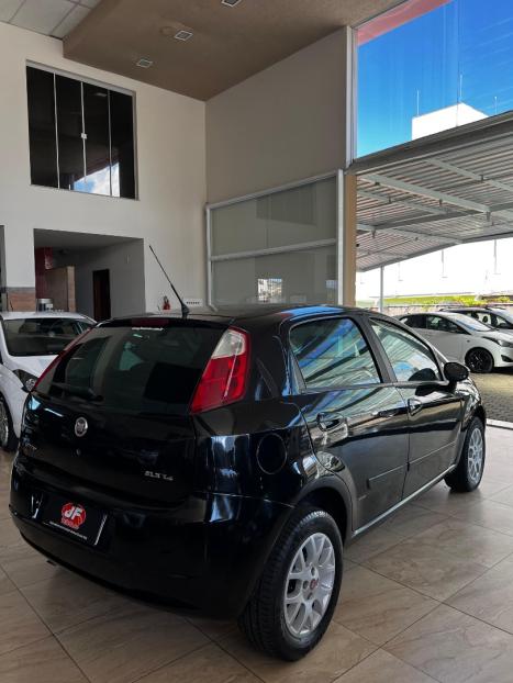 FIAT Punto 1.4 4P ELX FLEX, Foto 3