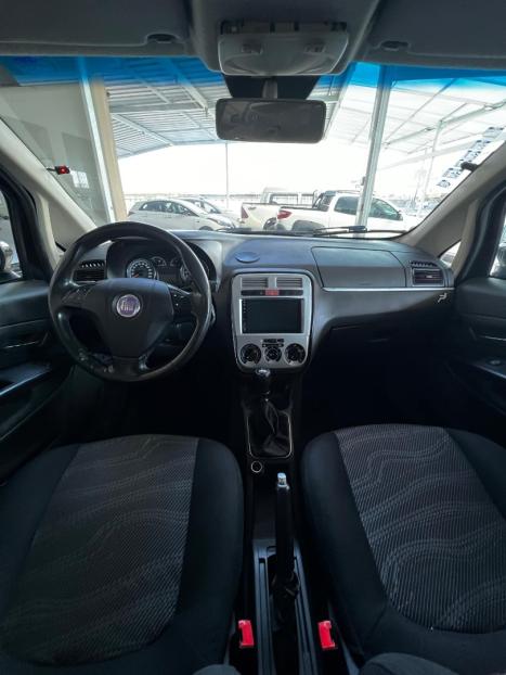 FIAT Punto 1.4 4P ELX FLEX, Foto 6