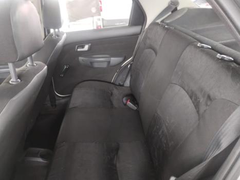 FIAT Siena 1.8 4P HLX FLEX, Foto 2