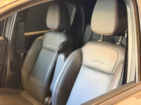 FIAT Strada 1.0 12V TURBO 200 FLEX ULTRA CABINE DUPLA AUTOM�TICO CVT, Foto 3